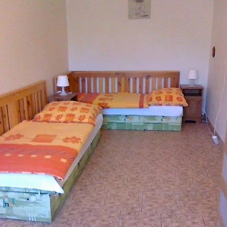 In - Chotebor 1393 Bezdekov (Pardubice)